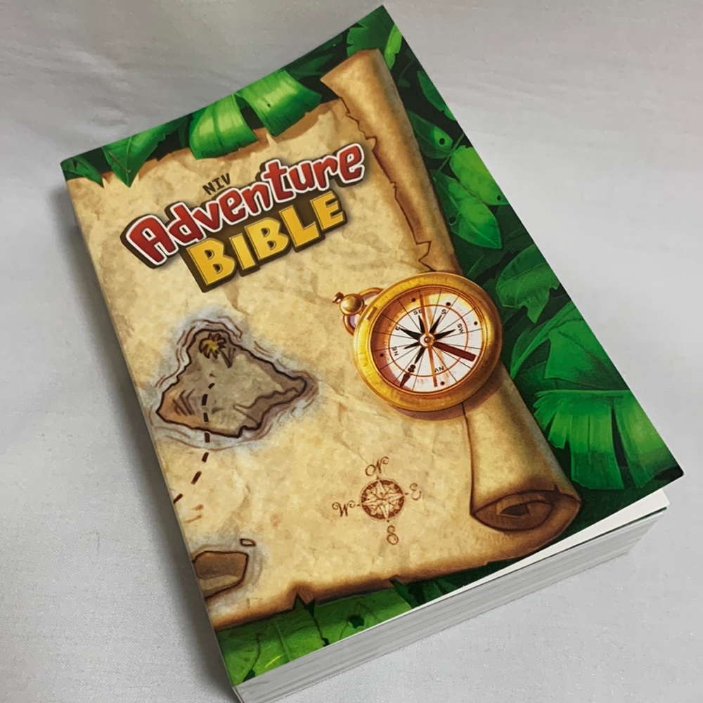 New NIV Adventure Bible by ZonderKids. Ages 9-12